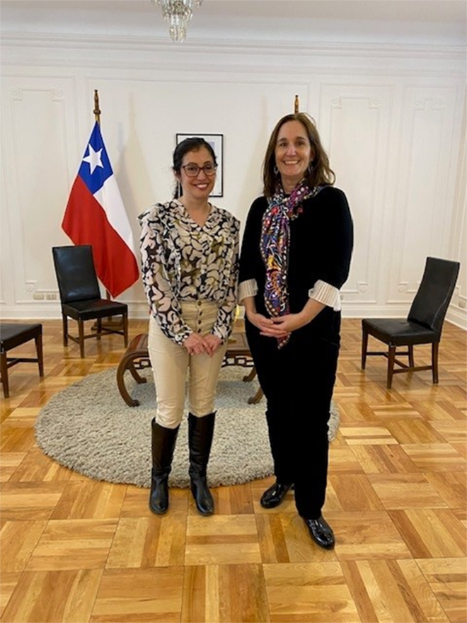Junto a la delegada presidencial de Magallanes, Luz Bermúdez