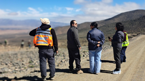 SEA Atacama organizó visita técnica al área de emplazamiento de proyecto fotovoltaico 