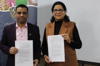 SEA Atacama y Universidad de Atacama firman convenio para pasantía de estudiantes 