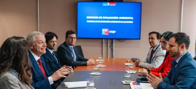 Presidente Kast visita el SEA y destaca histórica aprobación ambiental de proyectos durante los primeros tres meses de gobierno
