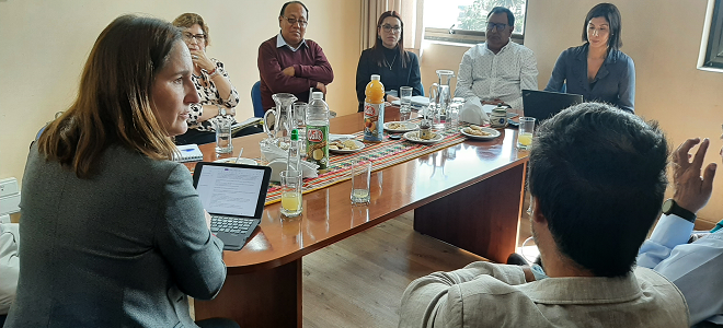 Visita directora Durán a Arica