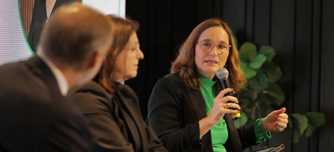 Seminario “Chile y sus redes: desafíos y oportunidades del sistema que conectará el futuro del país”.