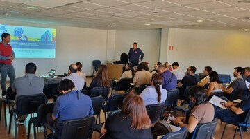 La jornada fue encabezada por el equipo de evaluación y la encargada Jurídica de la dirección regional del SEA